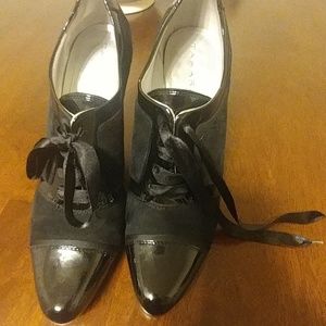 Tahari women's shoes